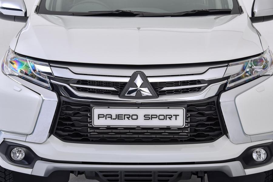 Детали экстерьера Mitsubishi Pajero Sport 2017 года  (ZA) (фото 18 из 29)